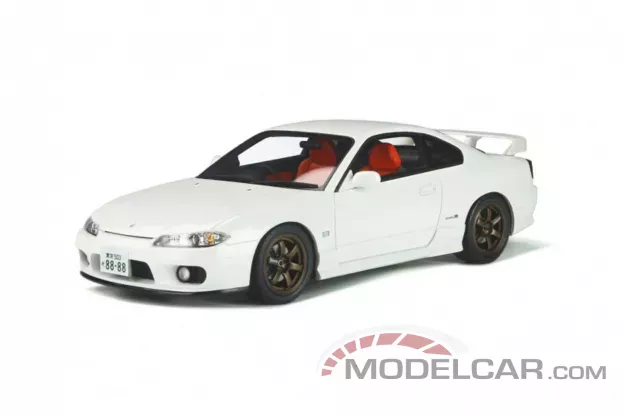 Ottomobile Nissan Silvia Spec-R AERO S15 1999 Aspen White 1:18 OT896