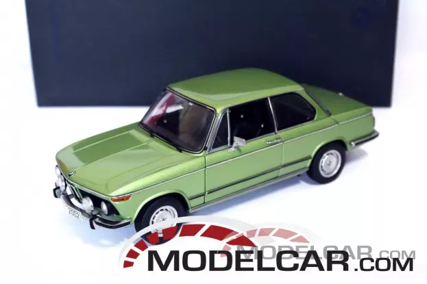 AutoArt BMW 2002 Tii Edition L light green metallic 1:18 80430151479