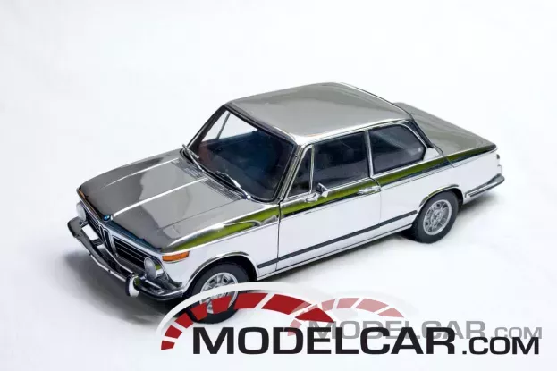 Kyosho BMW 2002 tii chrome dealer edition 1:18 80430146651