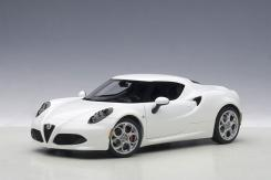 AUTOart Alfa Romeo 4C White 70185