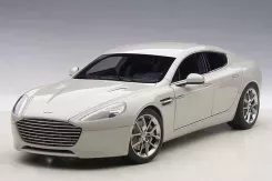 AUTOart Aston Martin Rapide S 2015 Silver Fox 70258