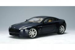 AUTOart Aston Martin V8 Vantage Midnight Blue 70203