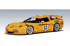 AUTOart Chevrolet Corvette C5-R 2001 Winner of Le Mans 24 HRS 63 R.Fellows J.O'Connell S.Pruett 80108