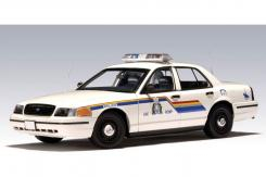 AUTOart Ford Crown Victoria EN114 Police Car Royal Canadian Mounted Police 72706