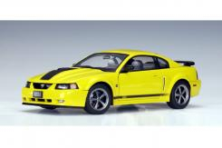AUTOart Ford Mustang 4 Mach I 2004 Creaming Yellow 73006