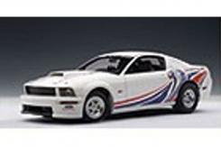 AUTOart Ford Mustang 5 Cobra Jet 2009 White with Livery 72921
