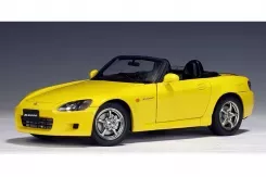 AUTOart Honda S2000 RHD Japanese Version Yellow 73209
