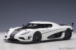 AUTOart Koenigsegg Agera RS Arctic White Carbon with Black Accents 79021