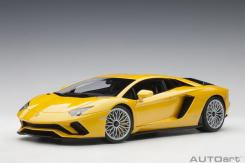 Autoart Lamborghini Aventador S Yellow