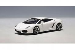 AUTOart Lamborghini Gallardo LP560-4 white 54617