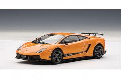AUTOart Lamborghini Gallardo LP570-4 Superleggera Metallic Orange Arancio Borealis 54641