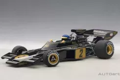 AUTOart Lotus 72E 1973 Ronnie Peterson 2 with Driver Figurine 87330