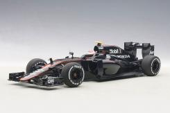 AUTOart McLaren MP4-30 F1 Barcelona Spain J. Button 22 2015 18122