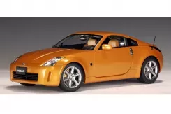 AUTOart Nissan 350Z LHD 2002 Sunset Orange 77312