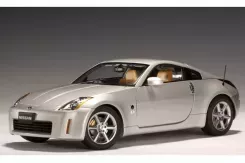 AUTOart Nissan Fairlady Z 2002 RHD Diamond Silver 77316