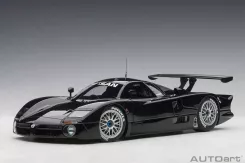 AUTOart Nissan R390 GT1 Le Mans Plain Body Version Black 89878