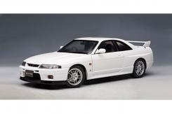 AUTOart Nissan Skyline GT-R R33 V-Spec White 77322