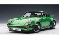 AUTOart Porsche 911 3.0 Turbo 1975 Viper green Metallic 77974
