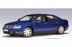 AUTOart Volkswagen Phaeton Blue Pearl 79744
