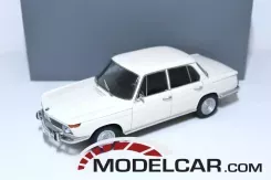 AUTOart BMW 1800 TI SA white dealer edition 80430427655