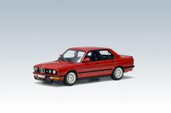 Autoart BMW M5 e28 1987 Zinnober Red 55151