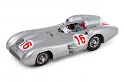 CMC Mercedes-Benz W196 R 16 Stirling Moss GP Monza 1955 Special Edition M-059