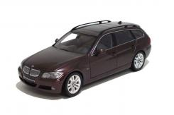 Kyosho BMW 3 Series Touring E91 Barrick Red K08733BR