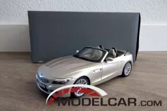 Kyosho BMW Z4 sDrive35i e89 convertible orionsilver dealer edition 80432147084