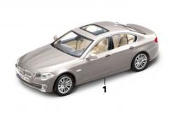 Norev BMW 550i Limousine F10 Cashemire Silver dealer edition 80432158013