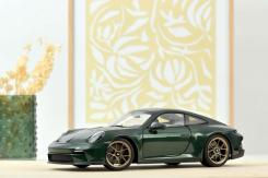 Norev Porsche 911 GT3 Touring Package 2021 Green metallic Online exclusive 187303