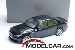 Kyosho BMW M5 e60 Carbon Black dealer edition 80430391749