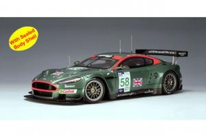 Autoart Aston Martin DBR9 أخضر