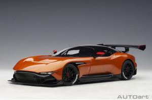 Autoart Aston Martin Vulcan Naranja