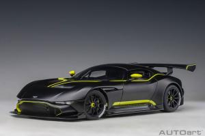 Autoart Aston Martin Vulcan Schwarz