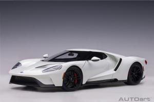 Autoart Ford GT 2017 White