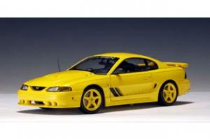 Autoart Ford Mustang 4 Saleen S351 Coupe Geel