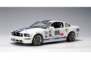Autoart Ford Racing Mustang 5 FR500C Blanc
