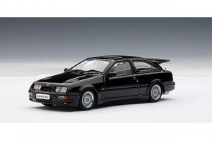 Autoart Ford Sierra RS Cosworth Negro