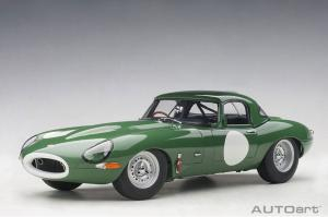 Autoart Jaguar Lightweight E-Type أخضر