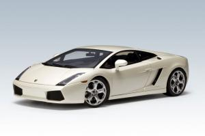Autoart Lamborghini Gallardo Weiß