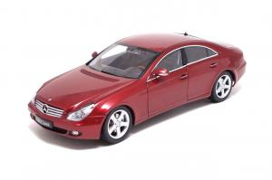 Kyosho Mercedes CLS-Class C219 Rojo