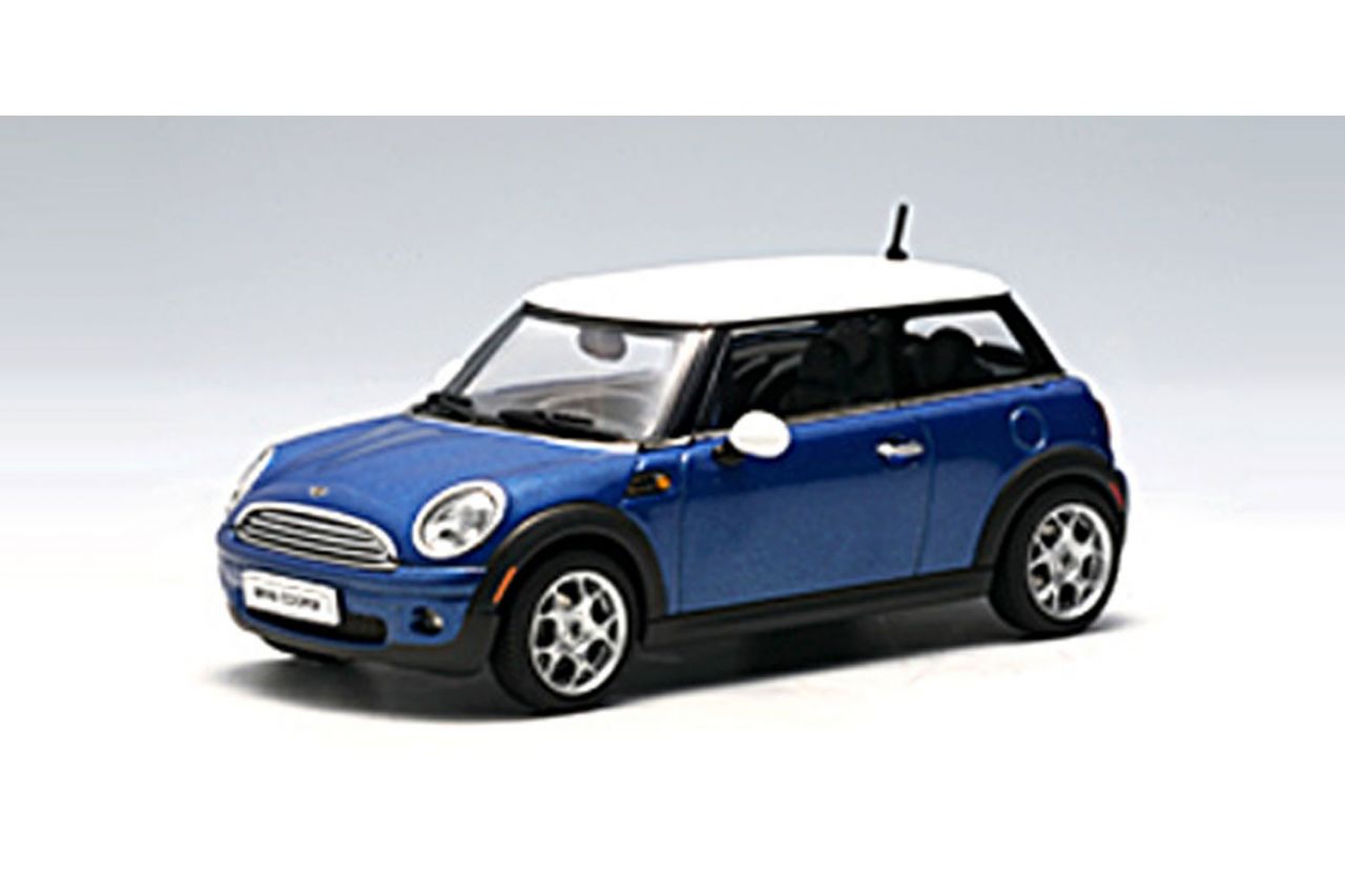 AUTOart Mini Cooper R56 2006 Lightning Blue Metallic White Roof 55002 ...