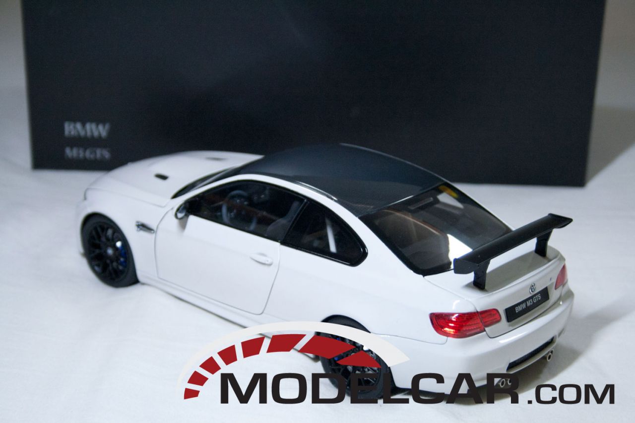 Kyosho BMW M3 GTS e92 white KS08739W